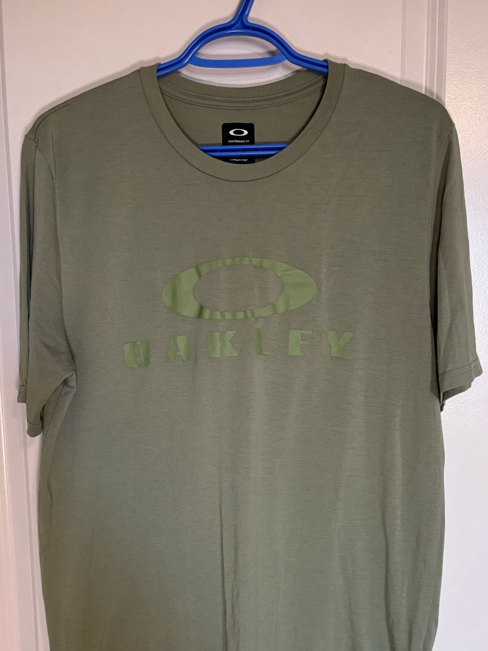 Oakley Performance Fit Men's Olive Logo Short Sleeve Tee